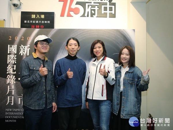1095120