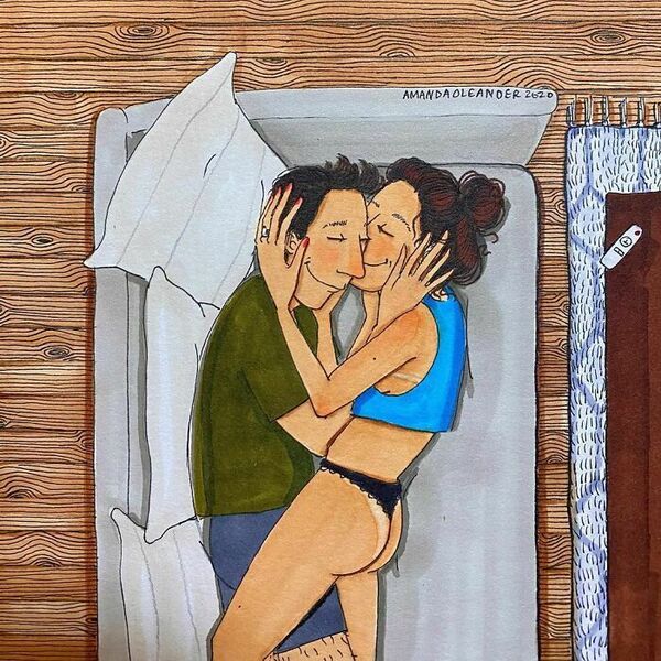1104578
