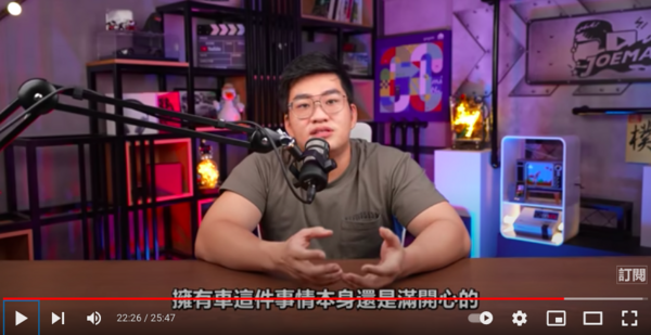 1116856