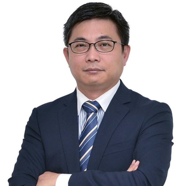 台南市經發局長陳凱凌涉貪遭逮捕