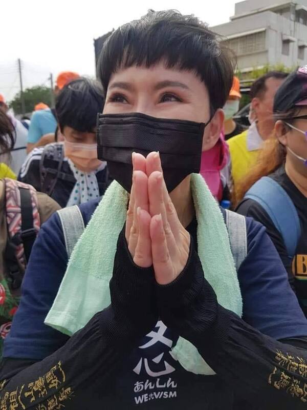 詹雅雯離開台灣