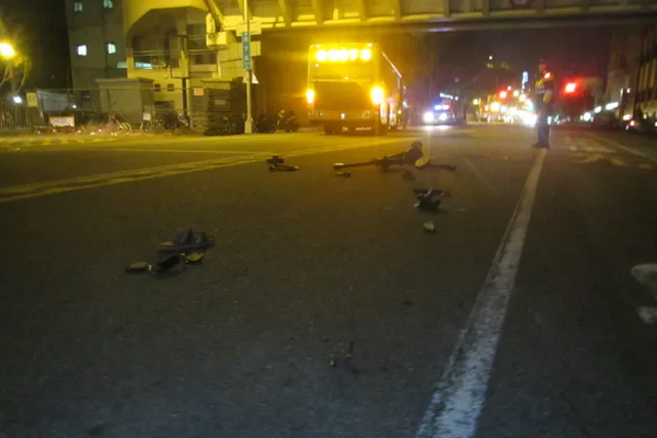 台中豐原客運撞死母子