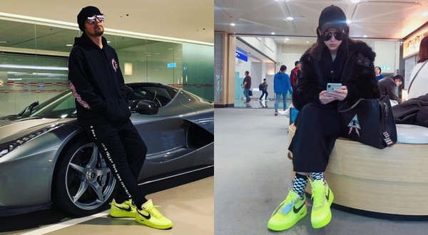 883987