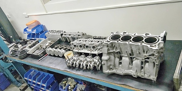 939932